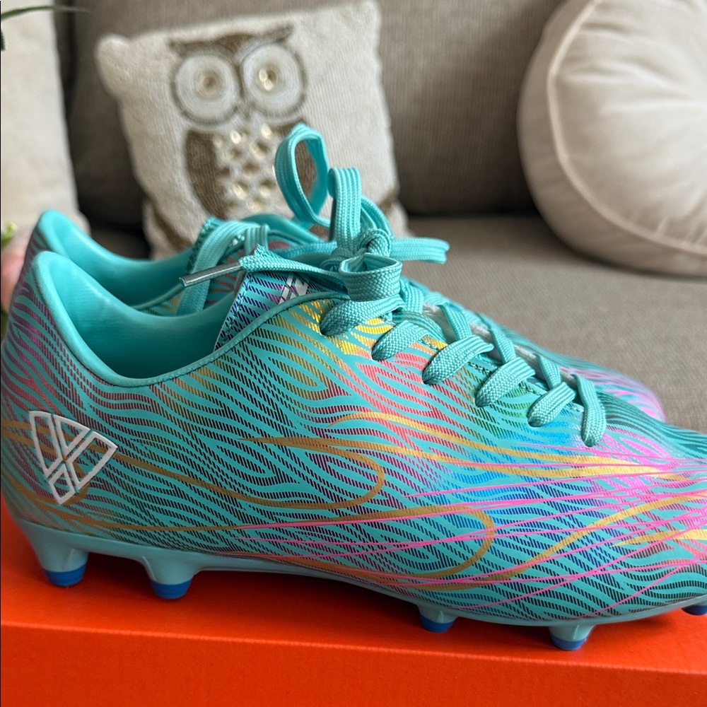 Men's Turquoise Soccer Shoes